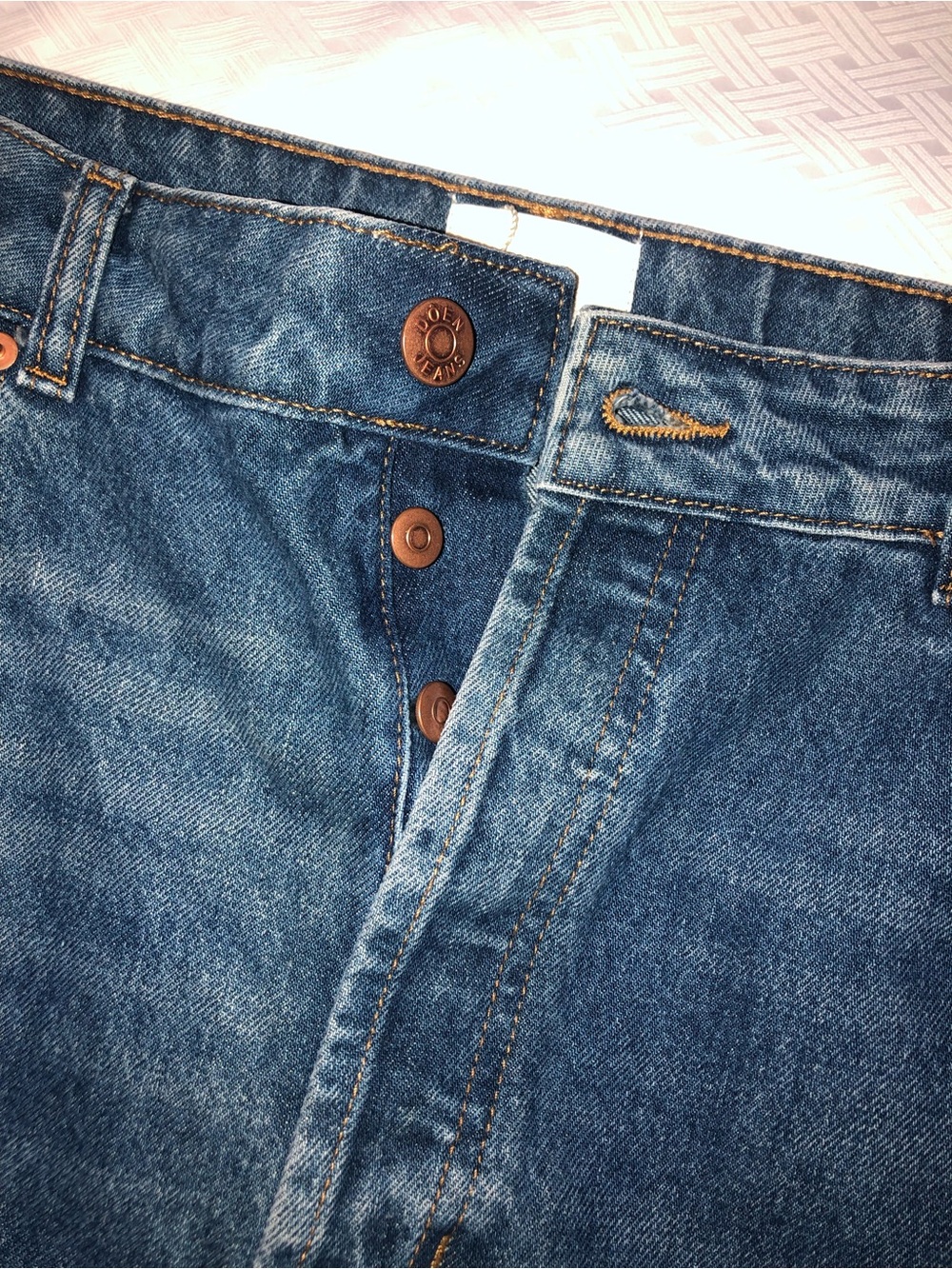 Doen High-Rise Diana Straight Leg Jeans - Picture 5 of 15